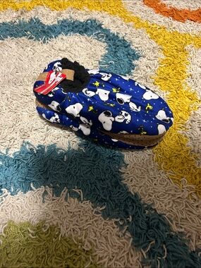 Blue Snoopy Print Women's Slip-On House Shoes